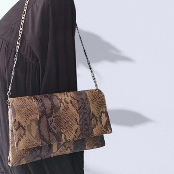 Vintage Carolee Snakeskin Print Shoulder Bag or Clutch Silver Tone Chain Strap - Picture 1 of 9